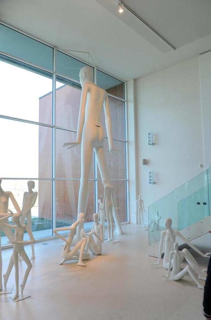 schlc3a4ppi-futuristisch-01