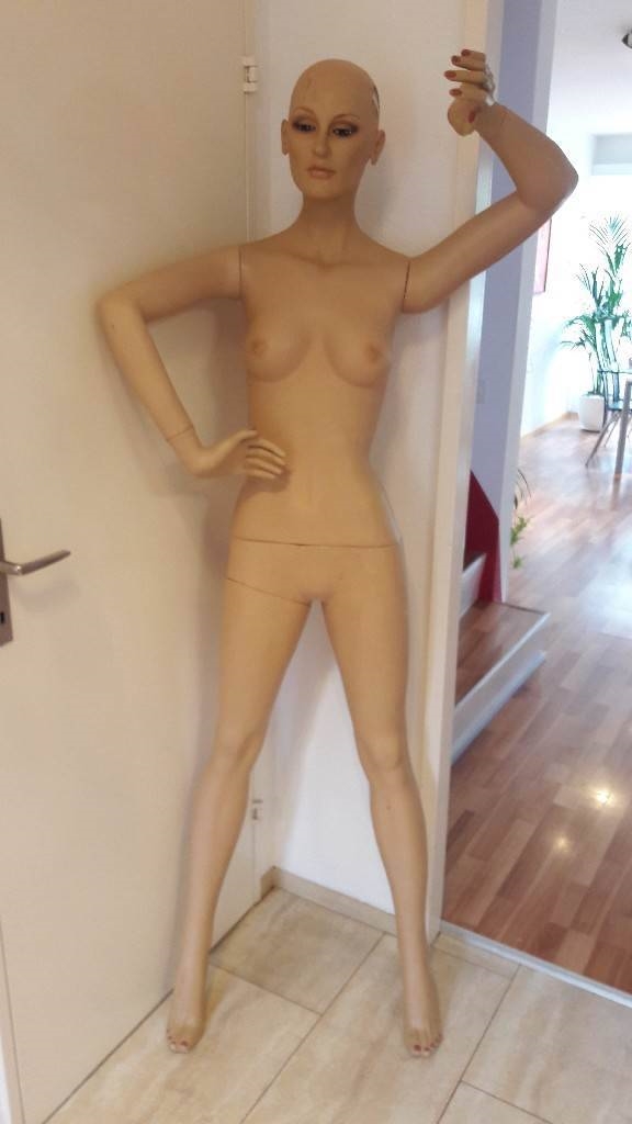 Sonstiges-Schaufenster-Puppe-2m -01